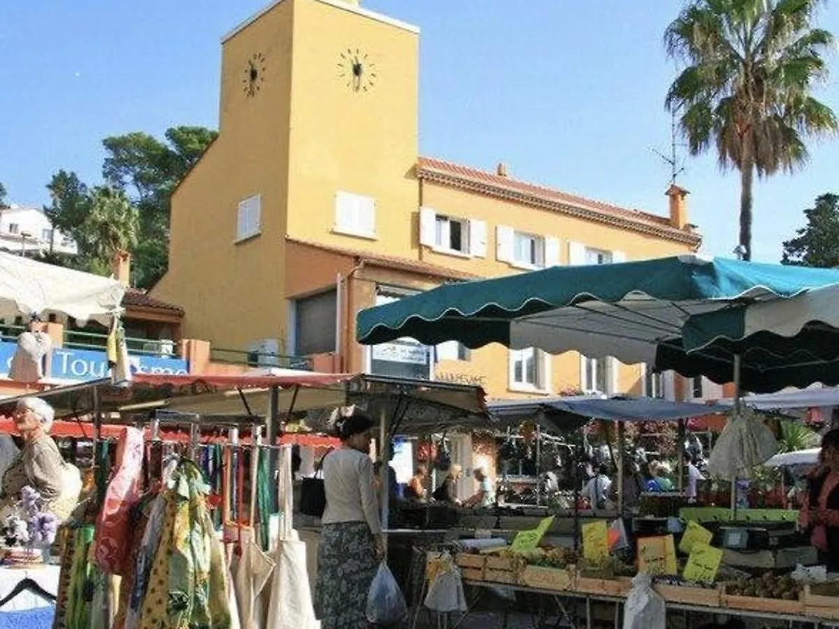 Appartement Climatise 2 Pieces Avec Piscine Et Parking Securise - Fr-1-226-524 Roquebrune-sur-Argens 0*,  France