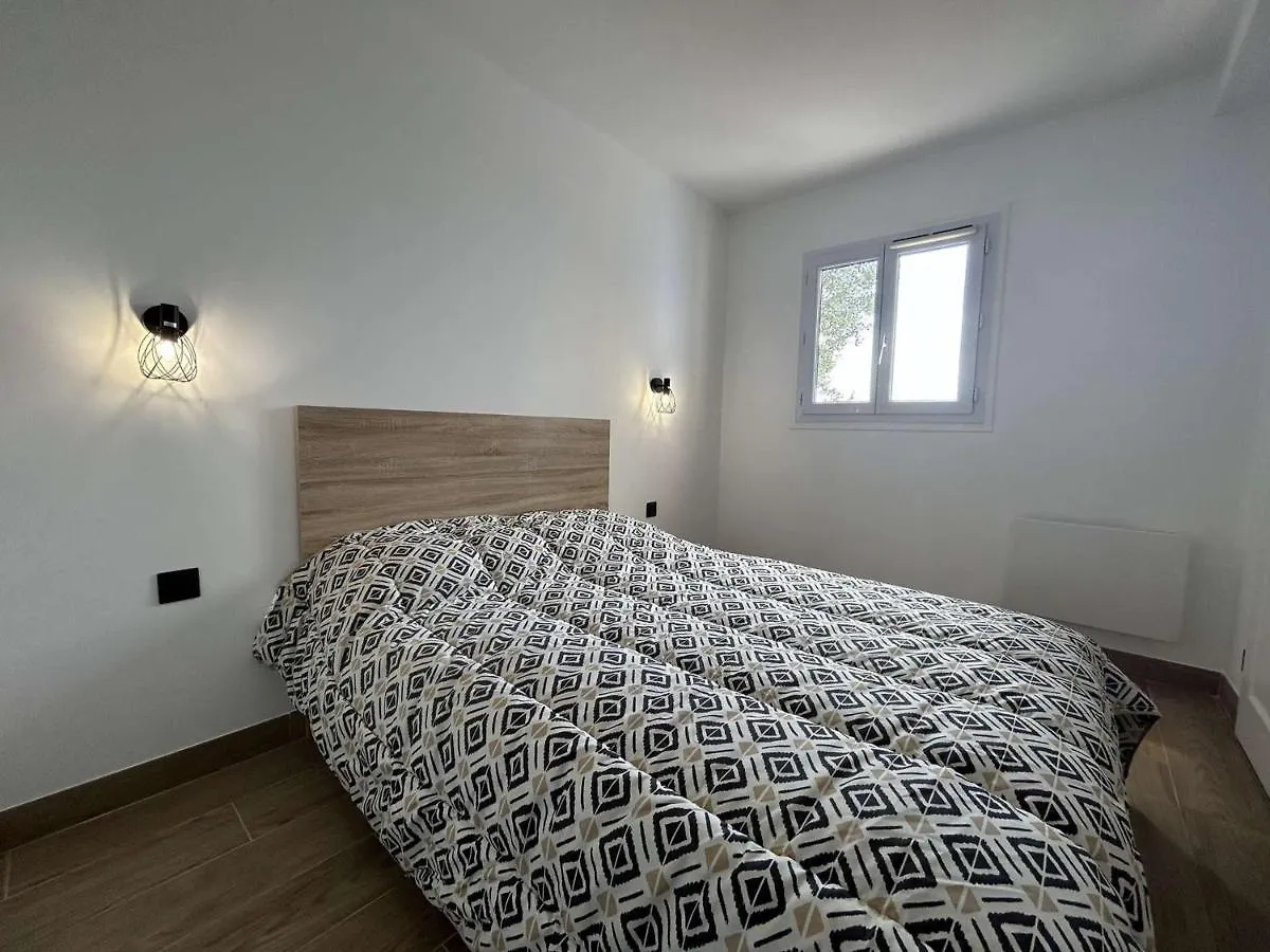 Apartment Appartement Climatise 2 Pieces Avec Piscine Et Parking Securise - Fr-1-226-524 Roquebrune-sur Argens